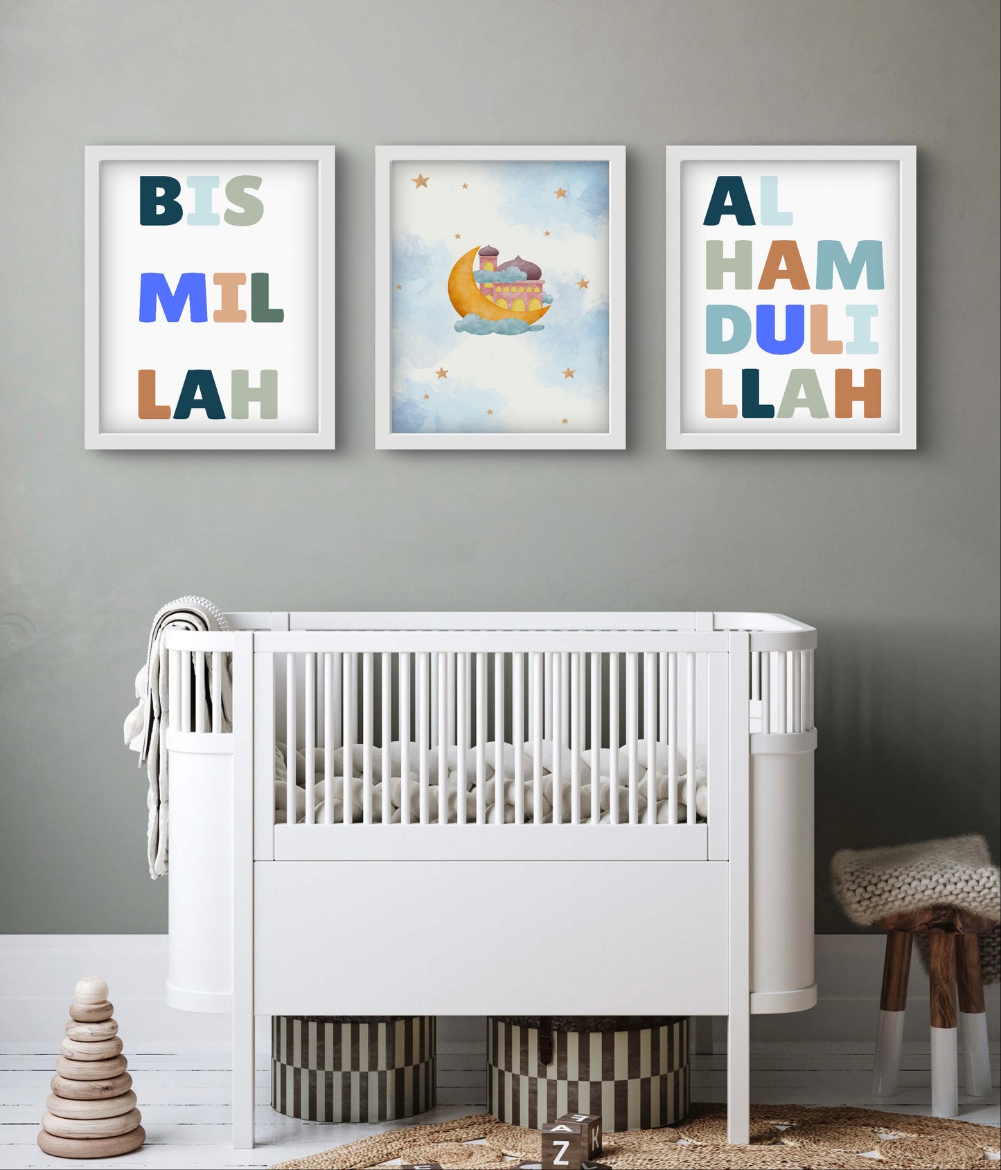 islamische Kinderzimmerposter, muslimische Kinderzimmer, islamische Dekoration, Kinderzimmer Kunst, islamische Kunst für Kinder, Kalligraphie für Kinder, islamische Poster für Kinder, Kinderzimmer Dekoration, moderne islamische Kunst, Glaube für Kinder, muslimische Wandkunst, kreative Kinderzimmergestaltung, islamische Kinderkunst, Poster für junge Muslime, arabische Schrift für Kinder, Personalisierte Poster, Persönliche Poster, Namensposter